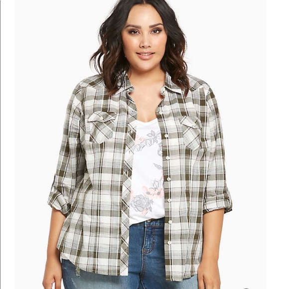 Torrid | Plaid Camp Shirt Size 4 - Picture 1 of 14